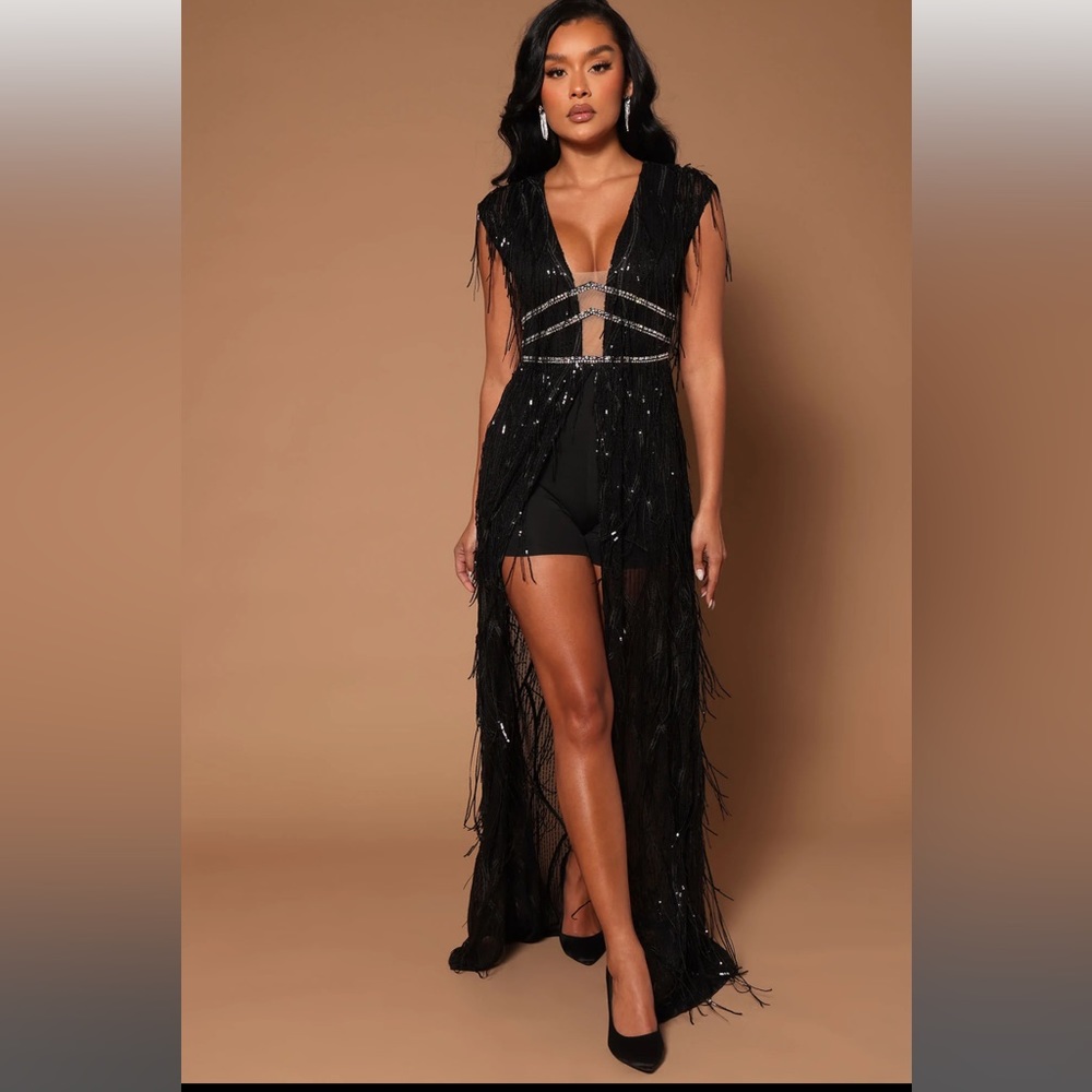 Fashion nova - Black sequins romper